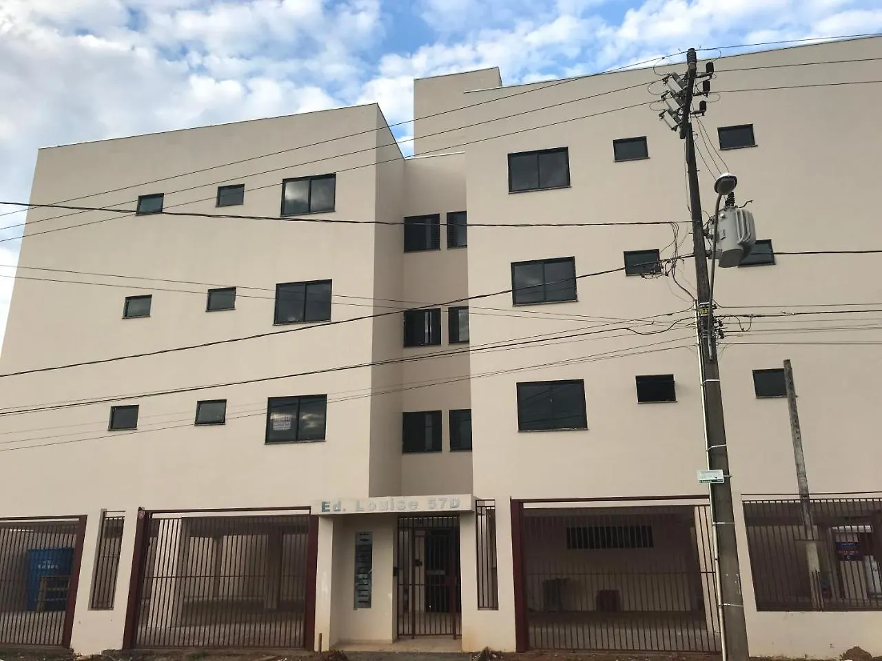 Apto 02 Quartos Proximo Ao Hosp> Regional Chapecó Brazílie